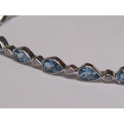 1328A - WHITE GOLD AQUAMARINE AND DIAMOND SET BRACELET