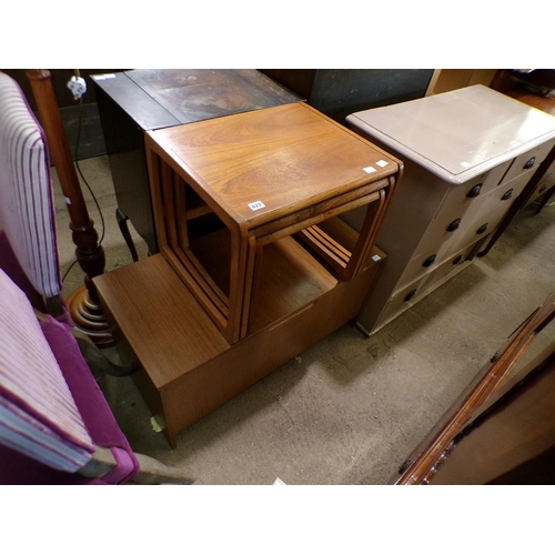 622 - TEAK BLANKET CHEST AND A NEST OF TABLES