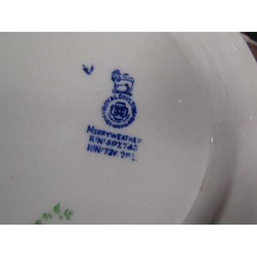 259 - QTY OF ROYAL DOULTON MERRYWEATHER TABLEWARES