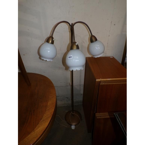 654 - BRASS LAMP