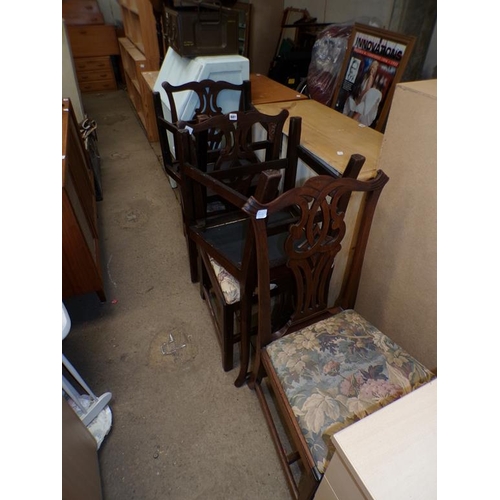 681 - FIVE GEORGIAN DINING CHAIRS