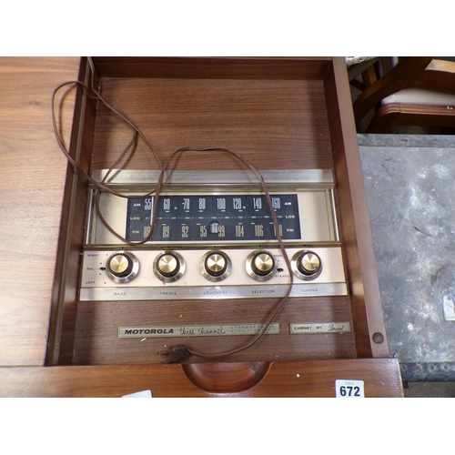 672 - RADIOGRAM