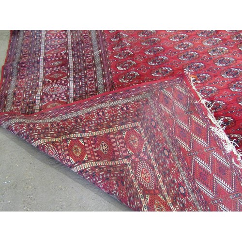 770 - LARGE ORIENTAL RUG - 450cms x 370 cms