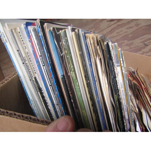 251 - BOX OF MIXED RECORDS