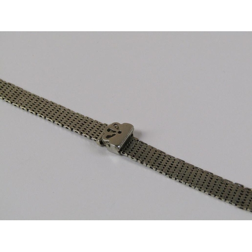 1512 - 18ct WHITE GOLD WATCH STRAP 12g