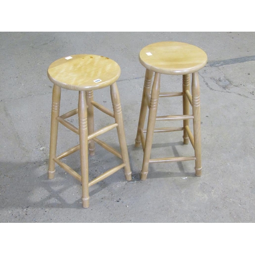 669 - TWO STOOLS