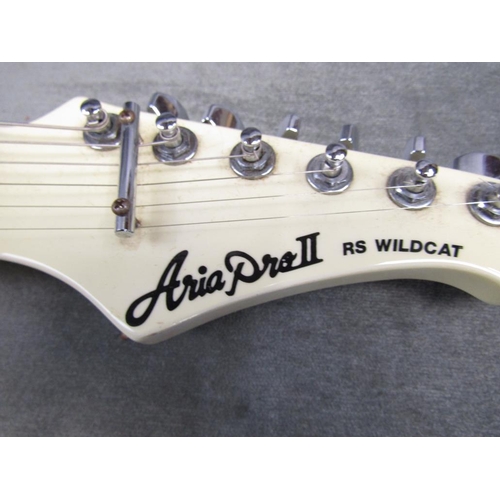 1330 - ELECTRIC GUITAR - RS WILDCAT, 97CM L