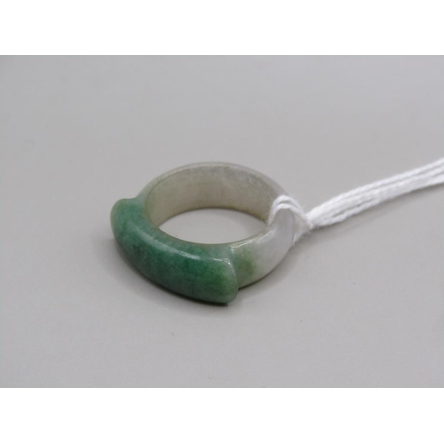 1514 - JADE RING SIZE R