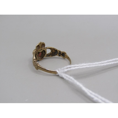 1531 - 9ct GOLD RUBY SET HEART AND CORONET SET RING SIZE L