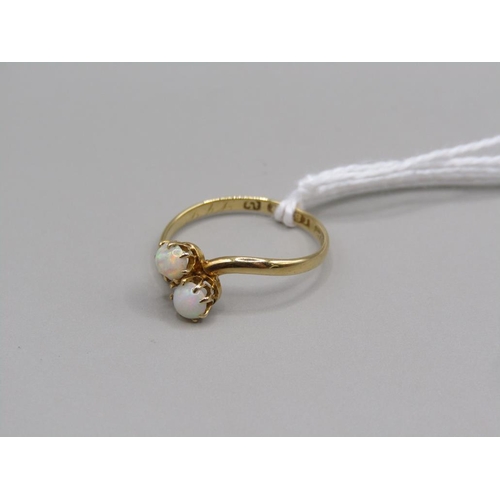 1582 - 18CT GOLD OPAL SET TWIST RING SIZE L1/2