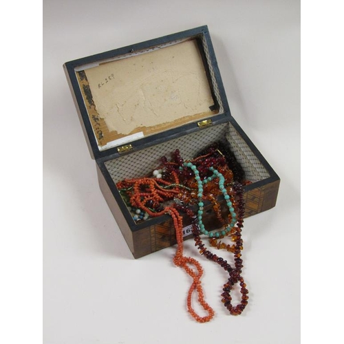 1634 - TUNBRIDGE BANDED BOX OF VARIOUS STRINGS OF BEADS