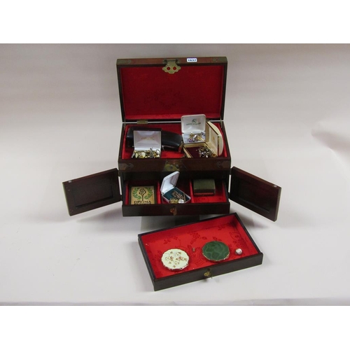 1637 - CHINESE HARDWOOD BRASS MOUNTED TABLE TOP CABINET AND MISC COINS ETC THEREIN