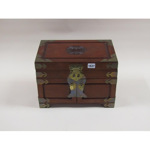 1637 - CHINESE HARDWOOD BRASS MOUNTED TABLE TOP CABINET AND MISC COINS ETC THEREIN