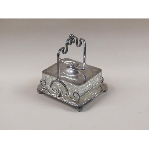 1662 - TWO CUT GLASS SILVER PLATE MOUNTED SARDINE DISHES ON STAND