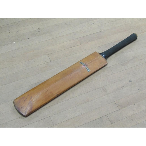 1334 - VINTAGE SUPER-STEEL SPRING CRICKET BAT