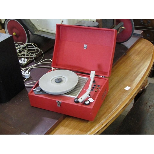 609 - VINTAGE RECORD PLAYER