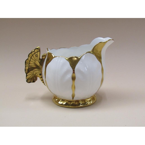 208 - An Aynsley part butterfly handle tea service, registration no.765788, pattern B1324, gilt on white g... 