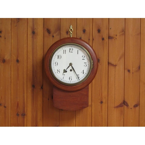 38 - An early 20c English fusee trunk dial having a mahogany case, 20cm flat painted dial and single fuse... 