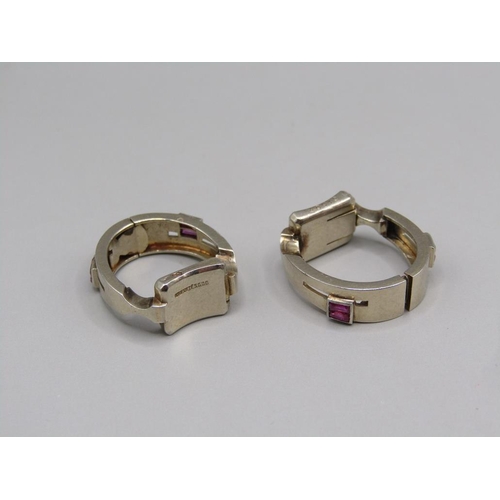 105 - A pair of Van Cleef & Arpels 18ct gold (French hallmark) stirrup cufflinks, marked Brevete. S.G.D.C,... 