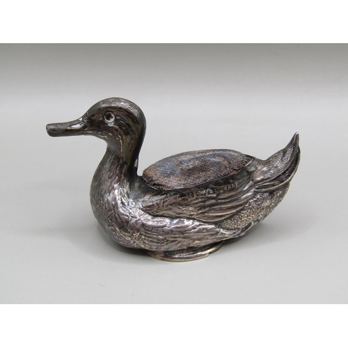 118 - A silver duck pin cushion, Birmingham 1907, 6cm l.