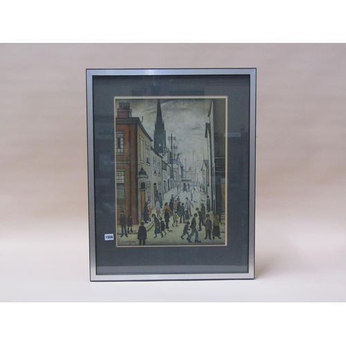 1006 - L S LOWRY 1934 - INDUSTRIAL STREET SCENE WITH MANY PEOPLE, COLOURED PRINT, F/G, 26CM X 15CM