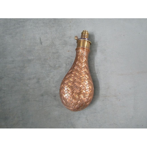 1124 - COPPER POWDER FLASK 20cms L