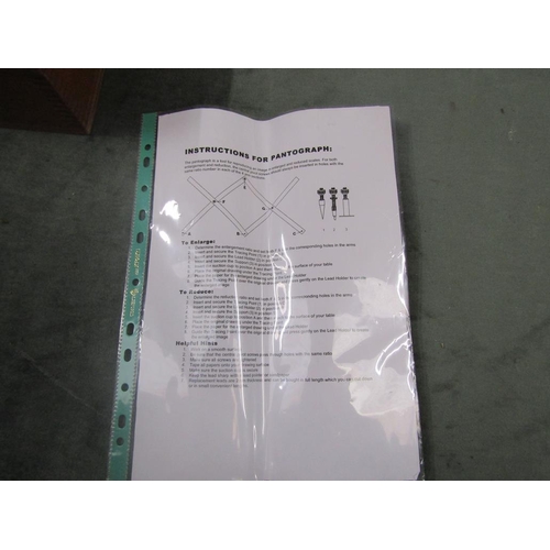 1131 - CASED STANLEY PANTOGRAPH, 69cms L