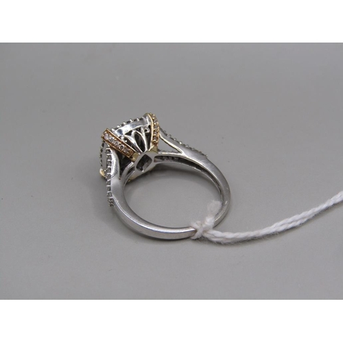 1338A - A LARGE AND IMPRESSIVE 14K WHITE GOLD DIAMOND RING IN A CONTEMPORARY SETTING.  SIZE N 1/2