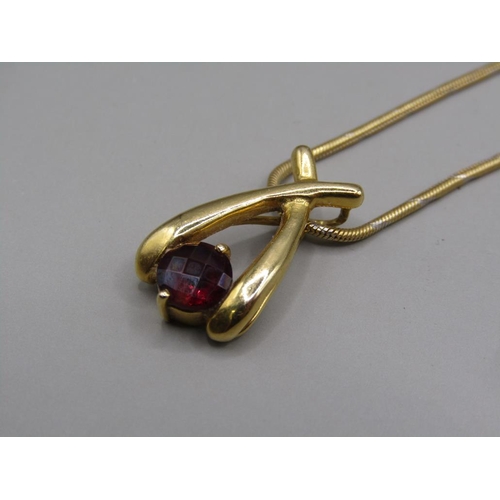 1381 - 18ct GOLD STONE SET PENDANT AND CHAIN 9.8g