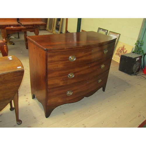 1789 - GEORGIAN MAHOGANY BOW FRONTED CHEST