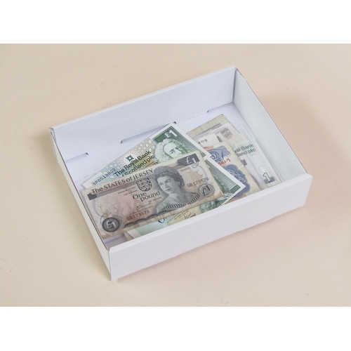 1353 - BOX OF BRITISH BANKNOTES