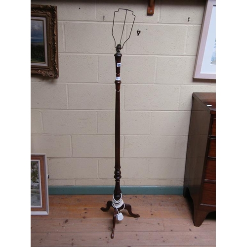 1692 - MAHOGANY LAMP STAND, 134CM H