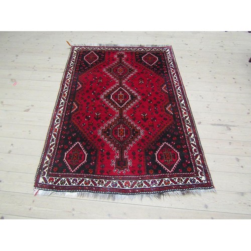 1697 - ORIENTAL RUG 124 x 178 cms