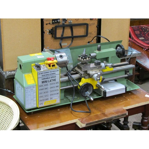 590 - VARIABLE SPEED MINI LATHE