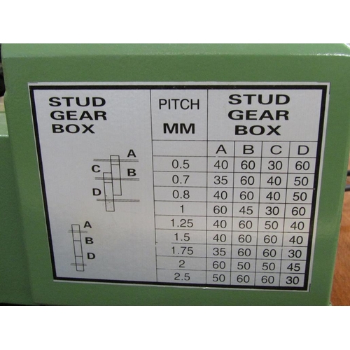 590 - VARIABLE SPEED MINI LATHE