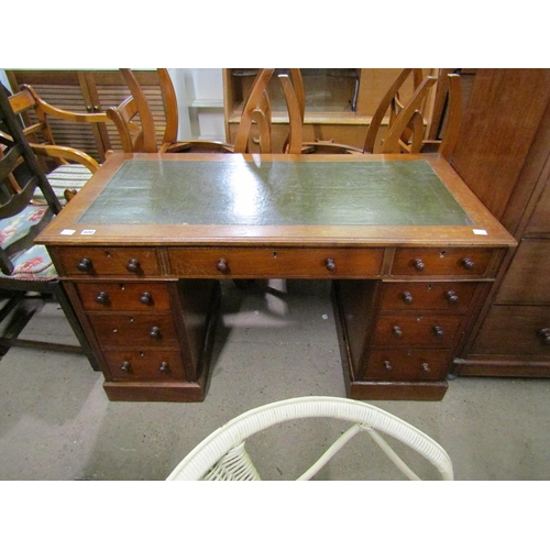 600 - VICTORIAN LEATHER TOP PEDESTAL DESK