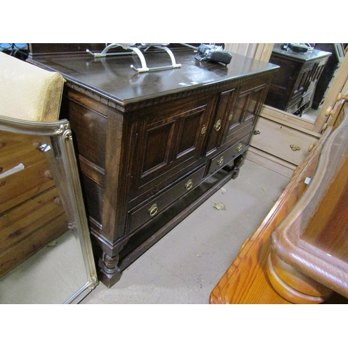 610 - 1930s OAK SIDEBOARD