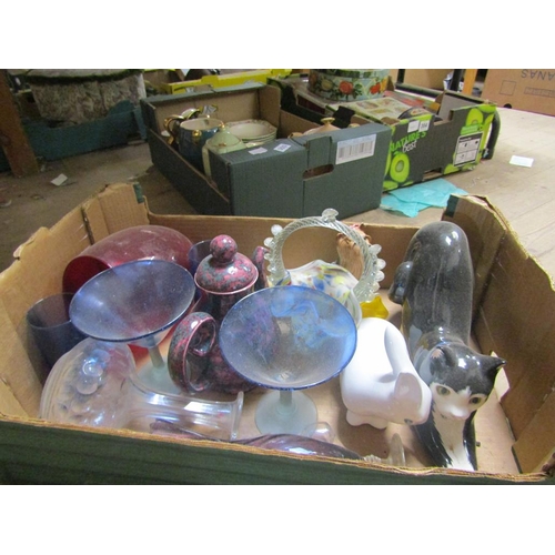 302 - BOX OF MIXED GLASSWARE, ANIMAL ORNAMENTS ETC