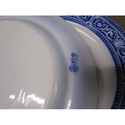 330 - SERIES OF ROYAL DOULTON FISH PLATES