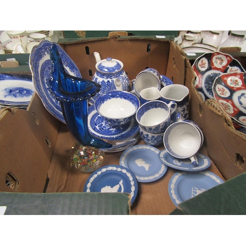 331 - BOX OF MIXED CERAMICS - JASPERWARE, WILLOW PATTERN ETC