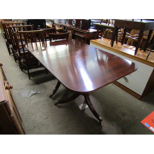 657 - REDMOND AND HALE REPRODUCTION D END DINING TABLE AND CHAIRS PLUS EXTRA LEAF