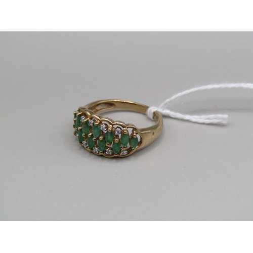 1445 - 9ct GREEN STONE AND DIAMOND SET RING SIZE Q