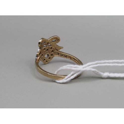 1452 - 9ct GOLD HEART AND BOW RING SIZE O