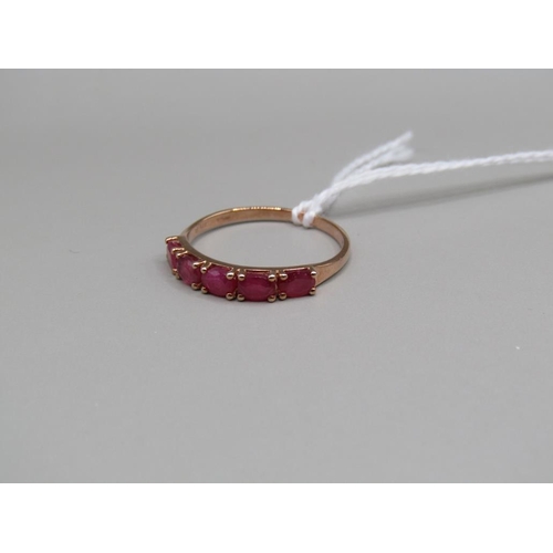 1494 - GOLD FIVE STONE RUBY RING N 1/2