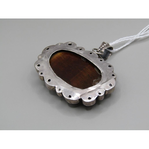 1511 - GEM SET SILVER TIGERS EYE PENDANT