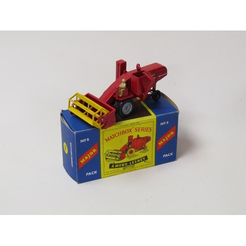 1570 - COLLECTION OF MATCHBOX BOXED VEHICLES