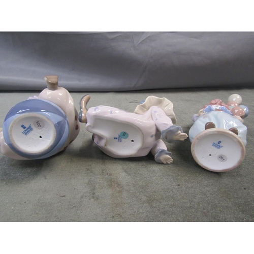 1665 - THREE LLADRO CLOWNS - LARGEST 16CM H