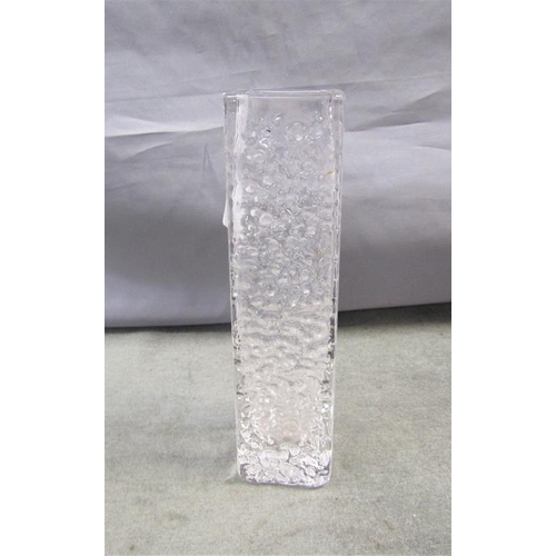 1682 - WHITEFRIARS TEXTURED FLINT VASE, 18CM H