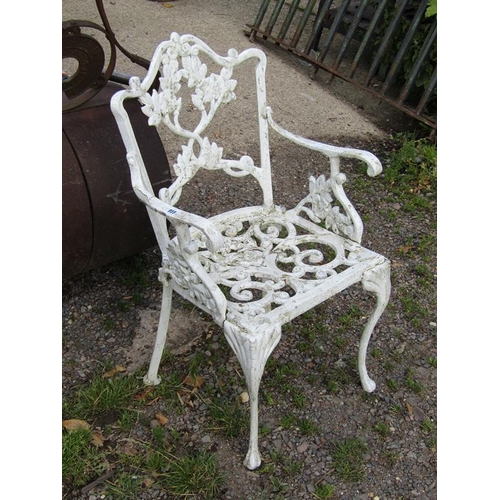 959 - METAL GARDEN CHAIR