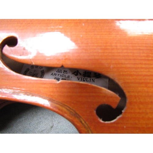 1267 - ORIENTAL VIOLIN